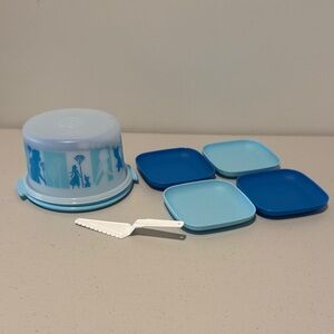Frozen 2 Kids Mini Tupperware Blue Cake Carrier with Plates and Server